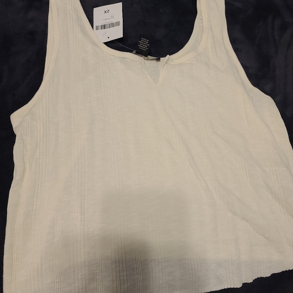 Forever21+ 3 crop tank tops Brand new with tags - Picture 4 of 7
